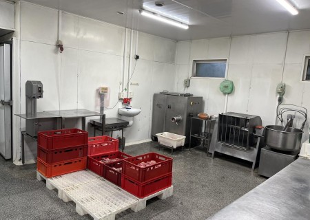 Продава месопреработвателно предприятие 350 кв.м. в гр.Русе Продава месопреработвателно предприятие 350 кв.м. в гр.Русе